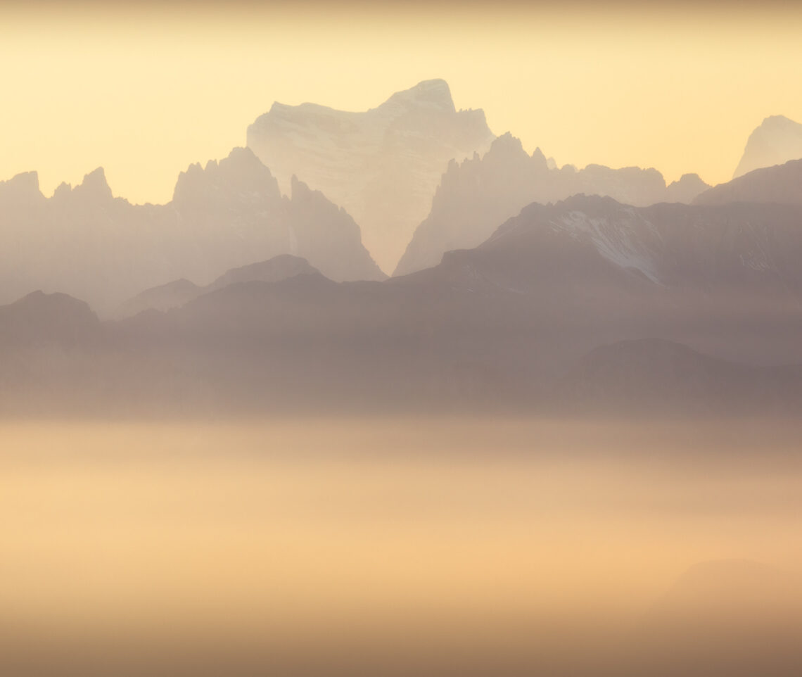 Le porte del Paradiso. Dolomiti Friulane e di Zoldo. Italia.